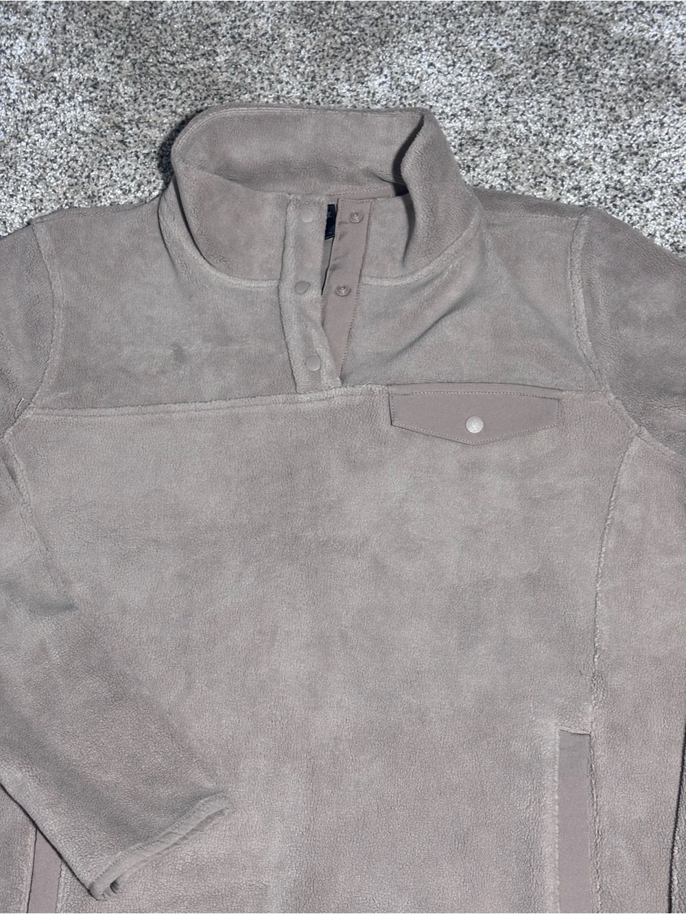 Womens Taupe Fleece Pullover Snap-Button Size Medium 32 degree